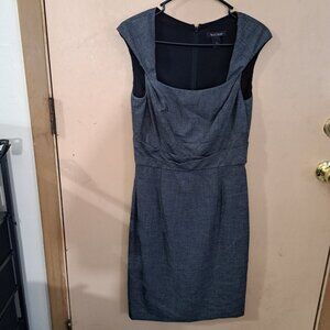 WHITE HOUSE BLACK MARKET Womens Sleeveless dress size 6